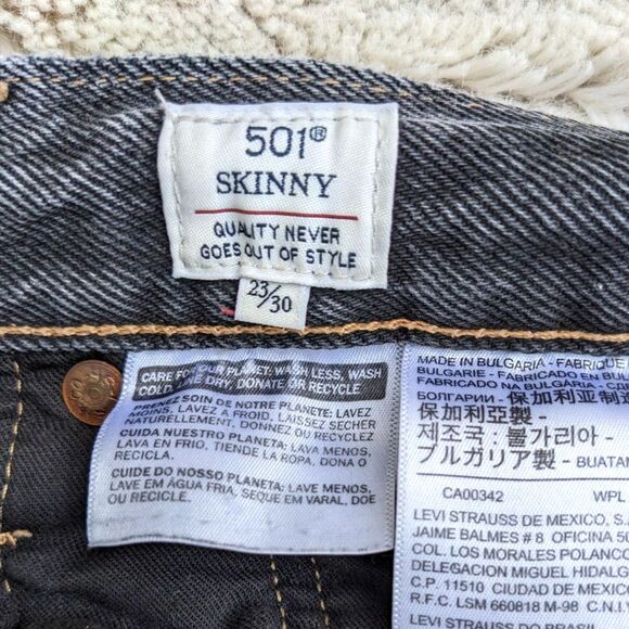 Levi's "Made & Crafted" 501S "Black Fog" Raw Hem SELVEDGE Button Fly Jeans 23/30 - Picture 8 of 12